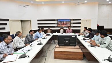 Photo of जिला गंगा संरक्षण समिति की 71 वीं बैठक जिलाधिकारी मयूर दीक्षित के निर्देशन में प्रभागीय वनाधिकारी स्वप्निल अनिरुद्ध की अध्यक्षता में जिला कार्यालय सभागार में आयोजित की गई।