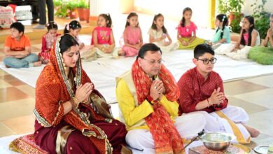Photo of मुख्यमंत्री धामी ने रामनवमी के पावन अवसर पर मुख्यमंत्री आवास में किया कन्या पूजन !