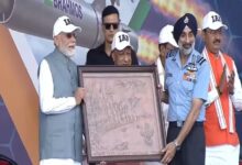 Photo of वाराणसी में वायुसेना का भव्य एयरशो: PM मोदी ने देखा 100 विमानों का शौर्य प्रदर्शन